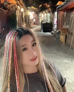 包头乌海两地跑丰满型妹子