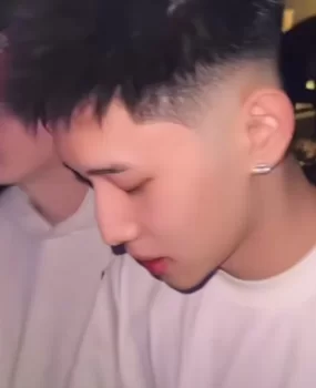 大活超好的精壮男来的小妹妹都说好