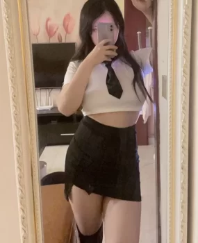 美艳淫娃小樱桃