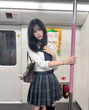 小粉鲍看着就赏心悦目