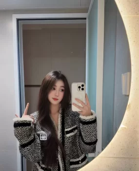 性感服务性小萝莉