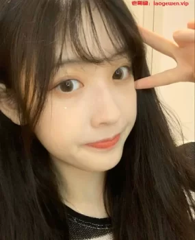 青春小姐姐，外表清纯上床骚，大白奶子大白屁股粉鲍鱼